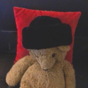 🦋Genuine  black sheep hat🦋